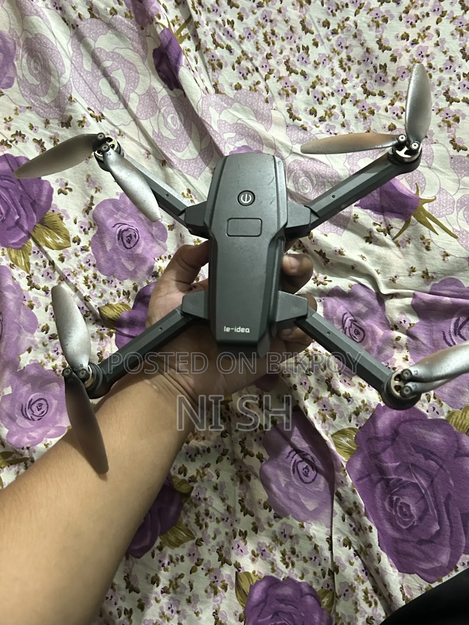 Le Idea Drone 16