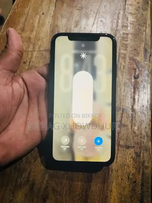 অ্যাপল আইফোন ১১ ৬৪ জিবি ব্ল্যাক