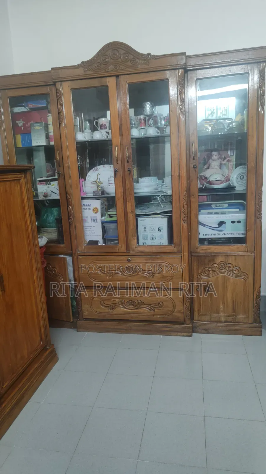 Showcase for Sale