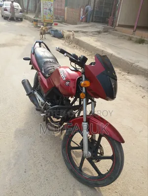 Runner Bullet 100 2018 Red