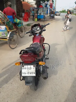 Runner Bullet 100 2018 Red