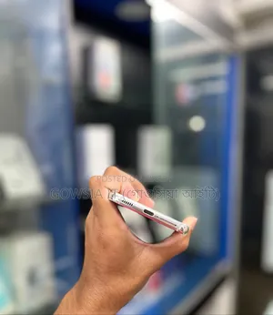 Samsung Galaxy S22 5G 128 GB White
