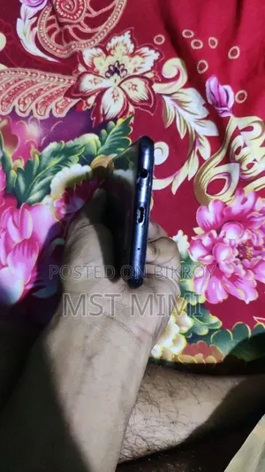 Samsung Galaxy M10 16 GB Black