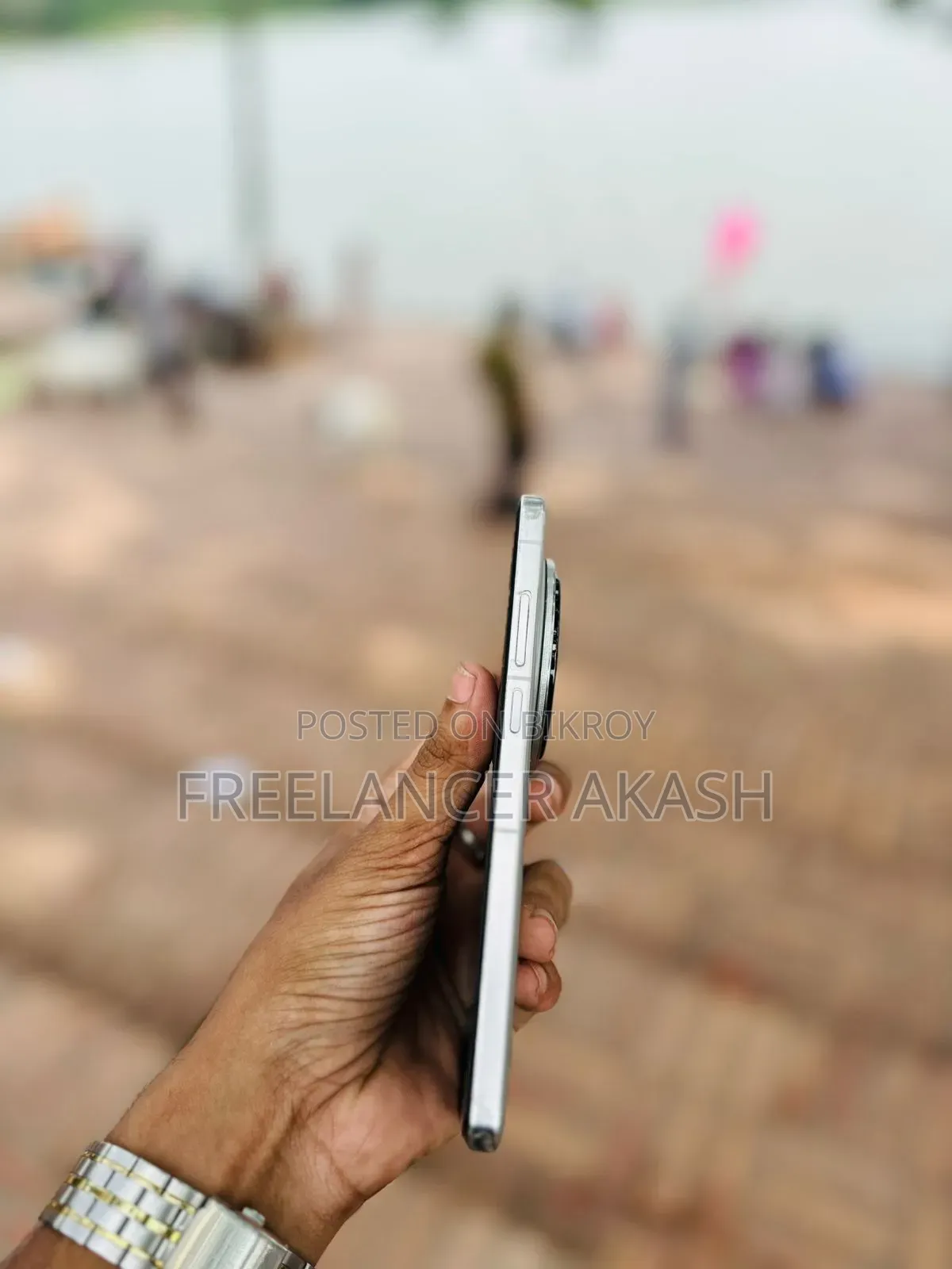 ভিভো এক্স২০০ প্রো ৫১২ জিবি সিলভার