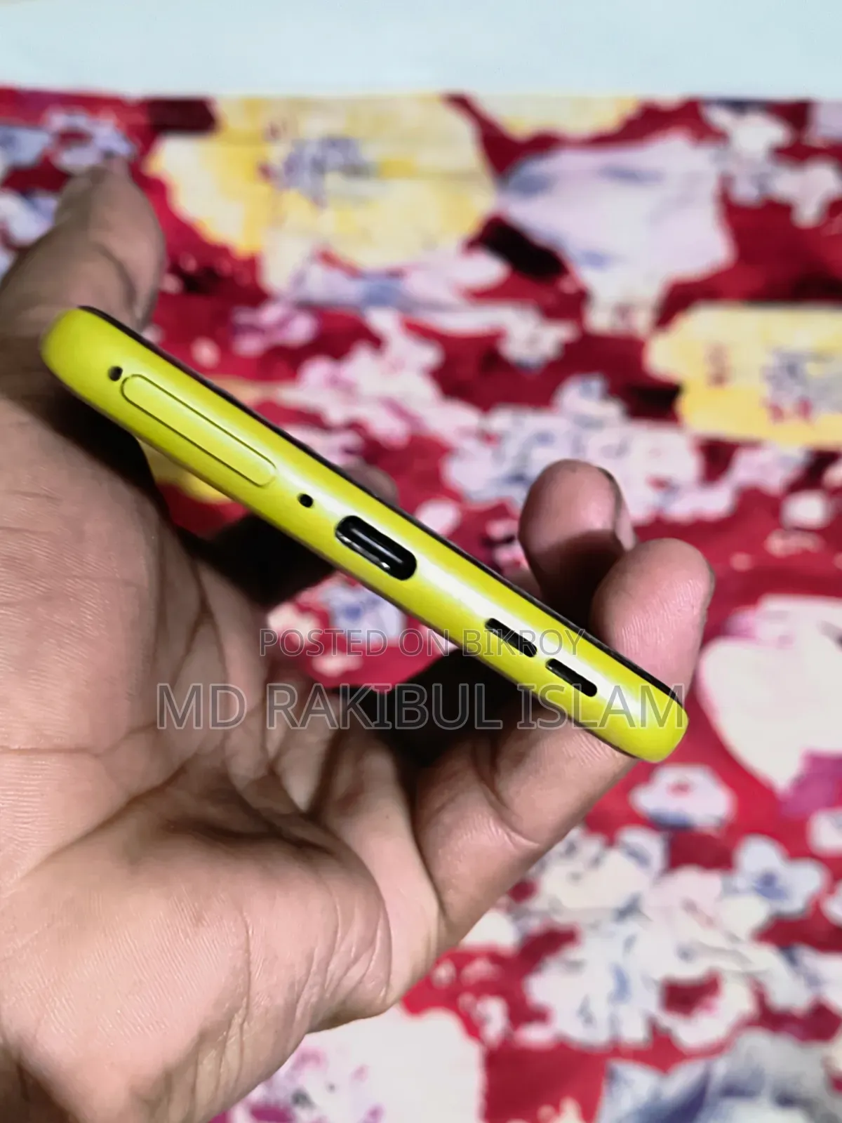Motorola Moto G85 256 GB Yellow