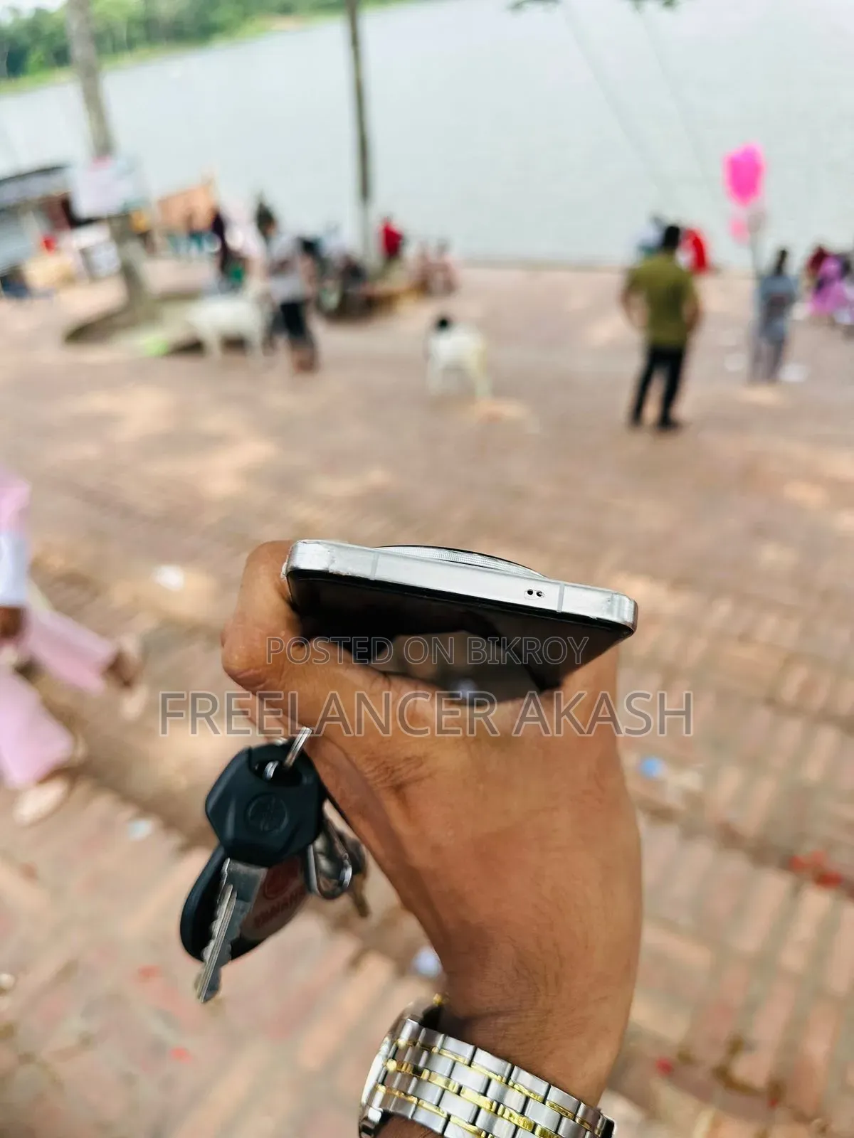 ভিভো এক্স২০০ প্রো ৫১২ জিবি সিলভার