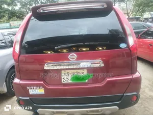 Nissan X-Trail 2011 Maroon