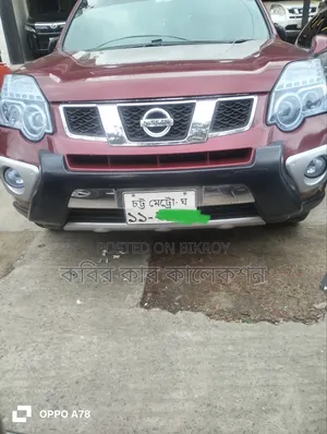 Nissan X-Trail 2011 Maroon