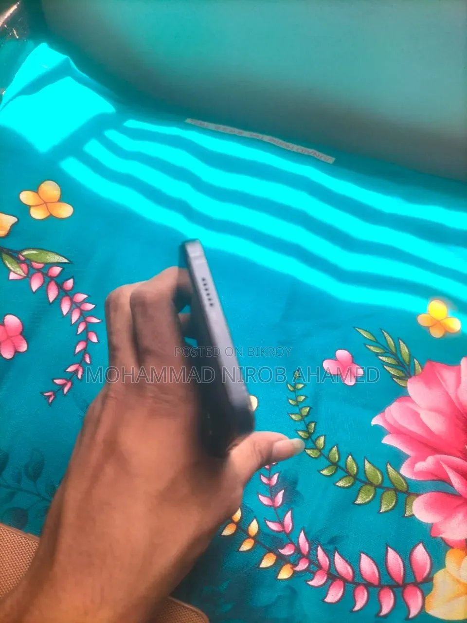 Tecno Spark 30 128 GB Yellow