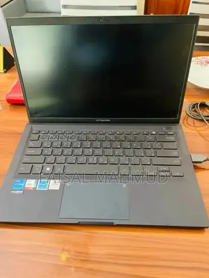 New Laptop Asus ExpertBook B9 B9400CBA 16GB Intel Core I7 HDD 512GB