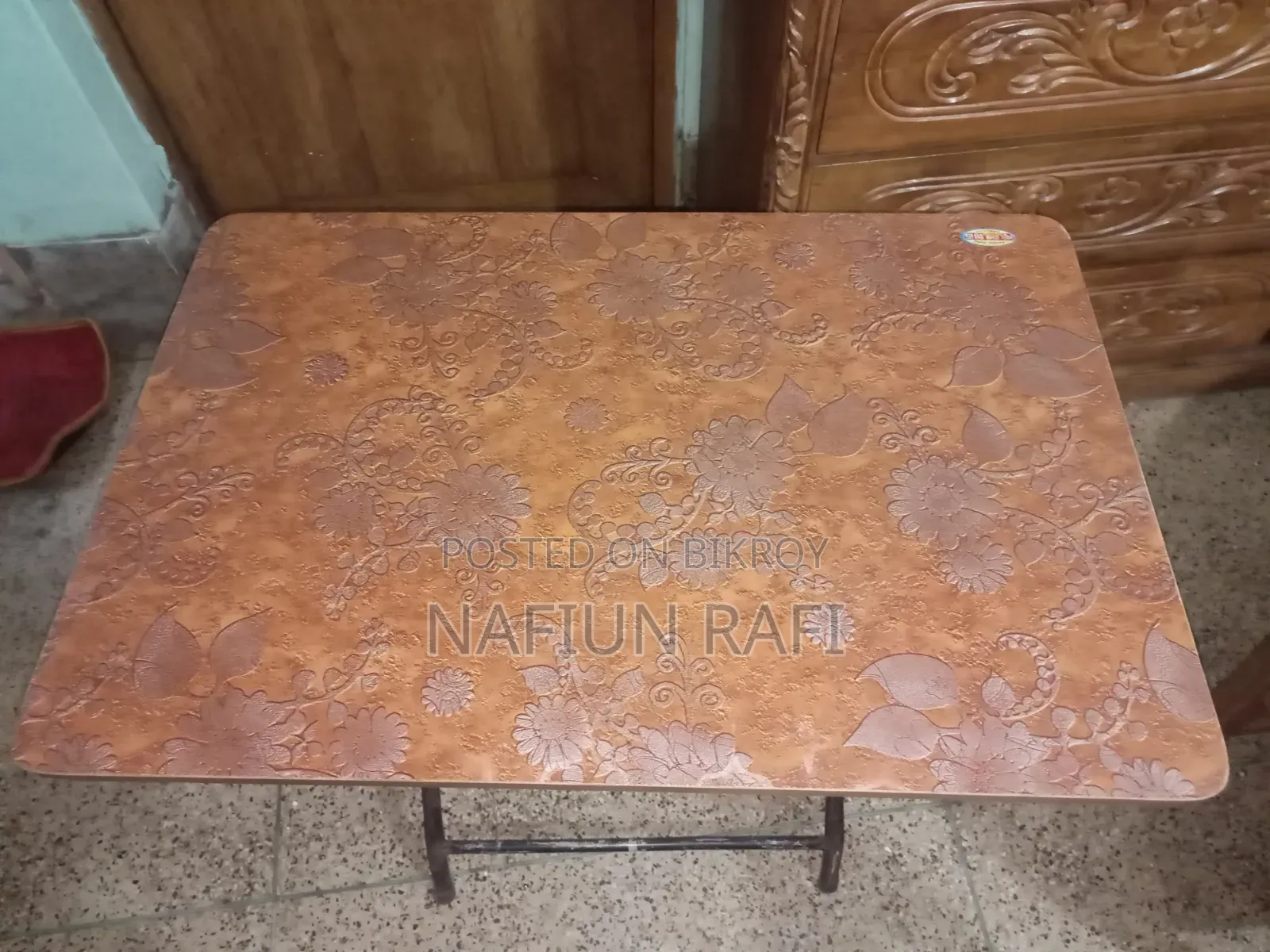Table 3 feet by 2 feet