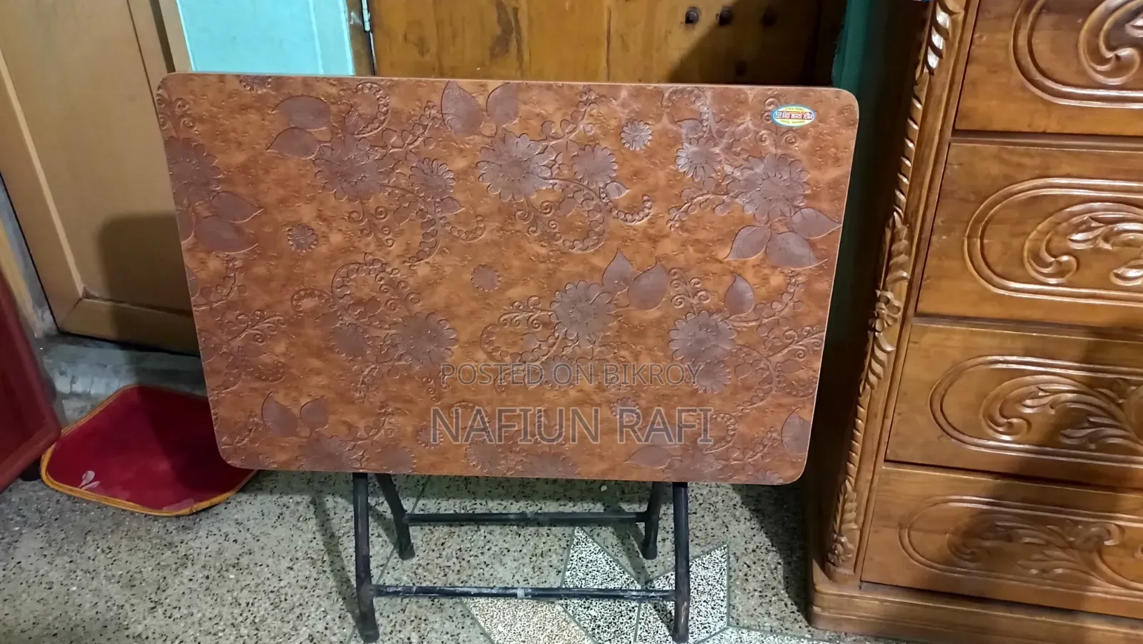 Table 3 feet by 2 feet