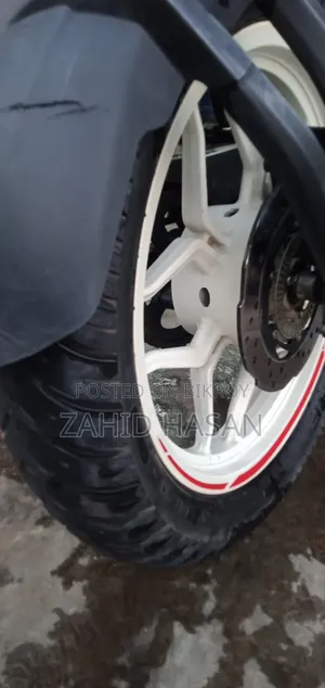 Bajaj Pulsar NS 160 2022 Red