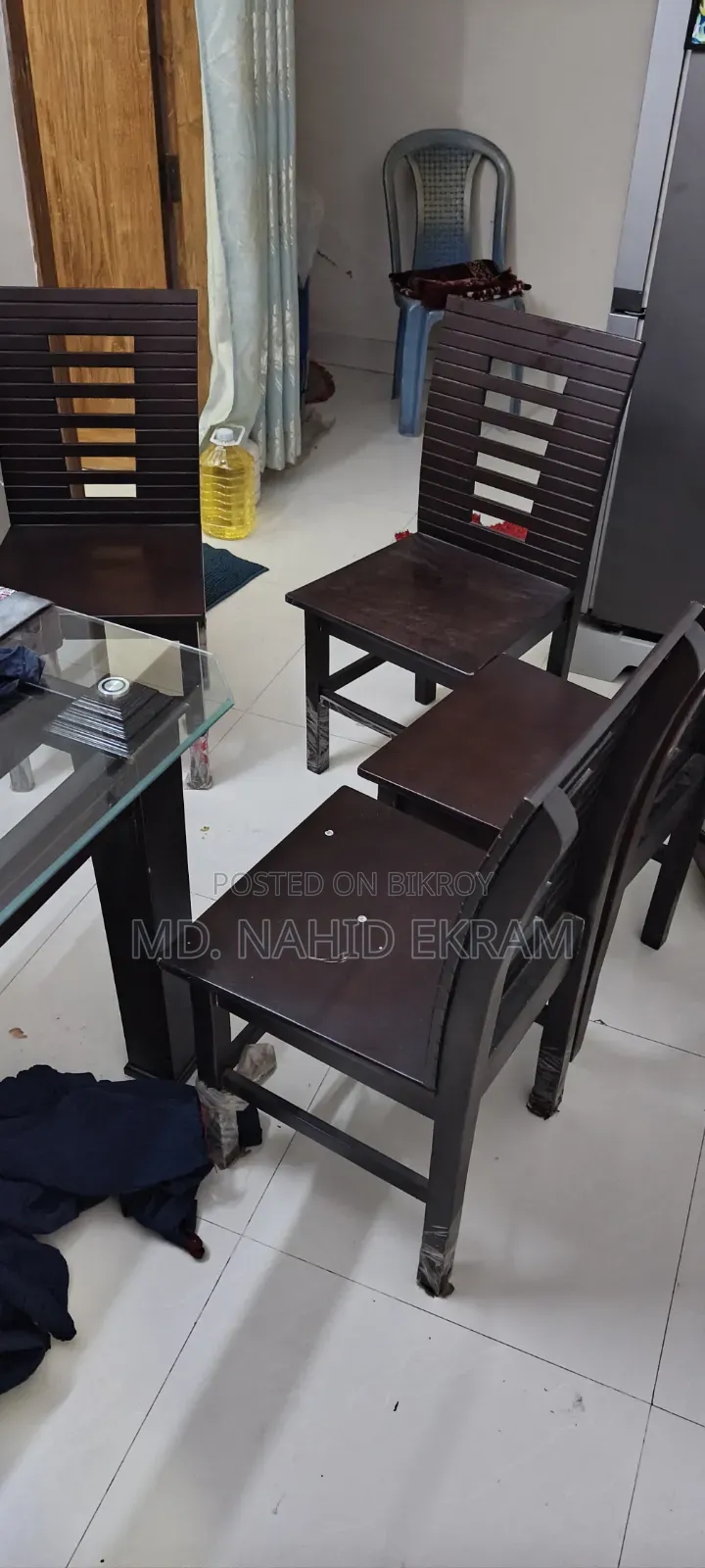 Malaysian Wood 4-Chair Dining Table With 10mm Glass Top