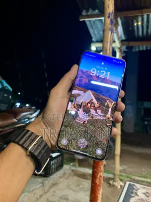 রিয়েলমি ১৪ প্রো লাইট ২৫৬ জিবি পার্পল