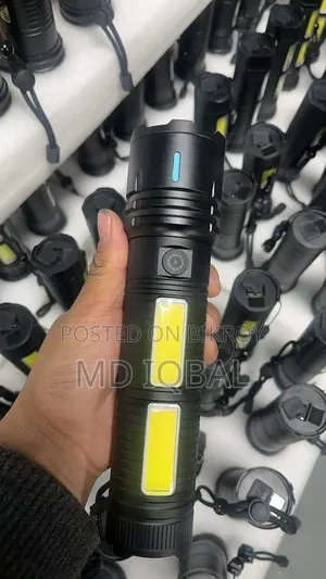 LED 50000mAh Rechargeable Zoom Torch Light