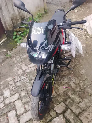 Bajaj Pulsar 150 2025 Black