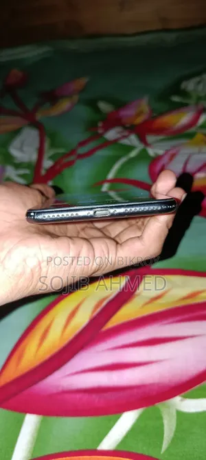 অ্যাপল আইফোন ৭ প্লাস ১২৮ জিবি কালো
