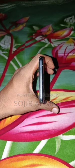 অ্যাপল আইফোন ৭ প্লাস ১২৮ জিবি কালো