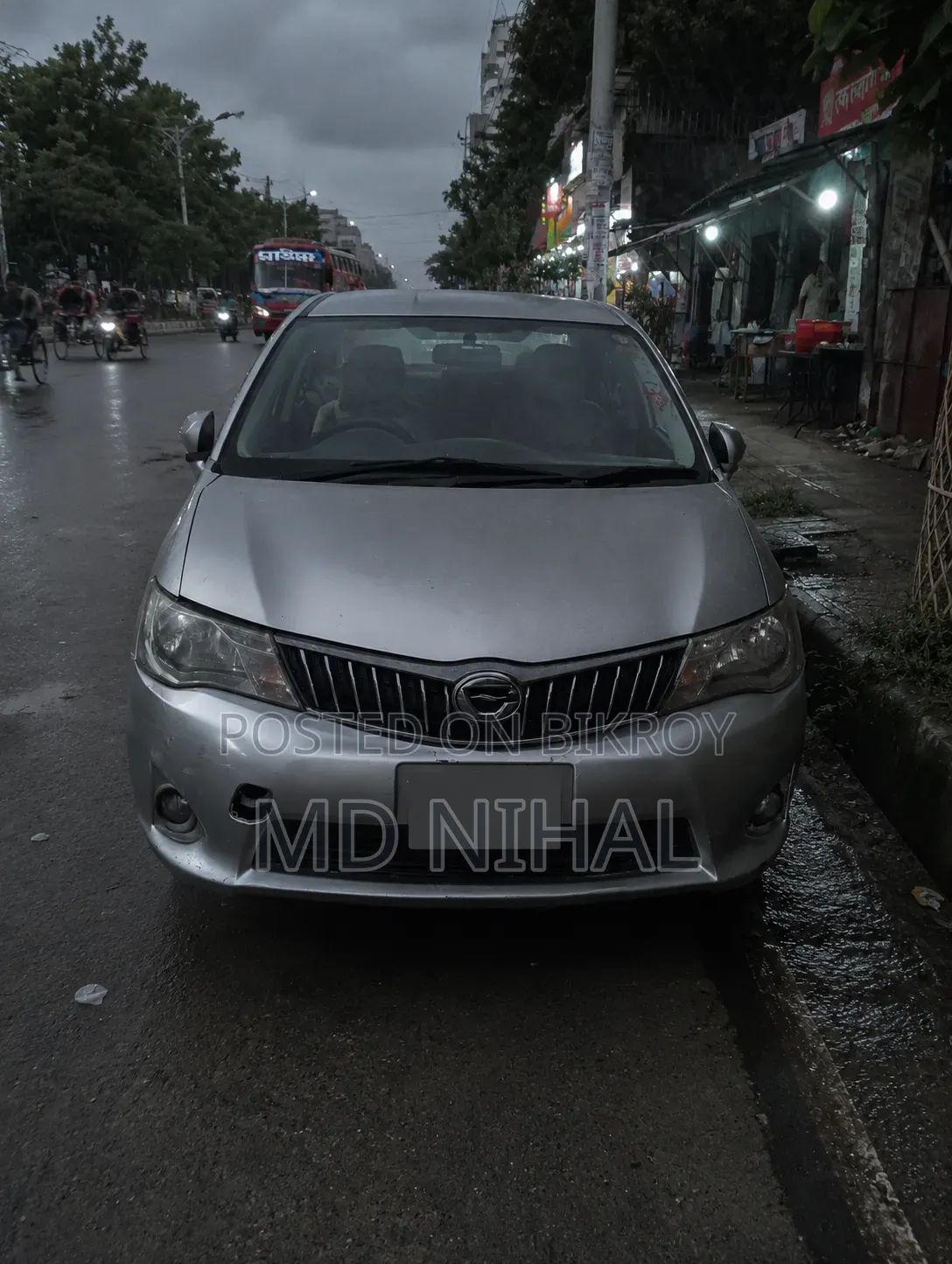 টয়োটা এক্সিও ২০১২ সিলভার