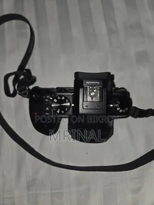 Lumix G7 (Body + 20mm Prime Lens)