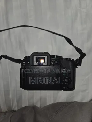 Lumix G7 (Body + 20mm Prime Lens)