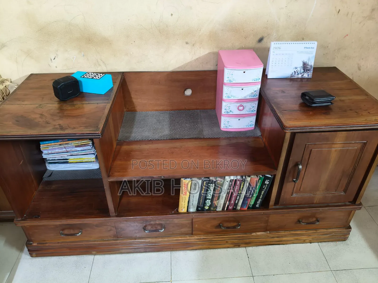 Wooden Tv Cabinet