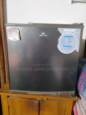 Walton Mini Fridge