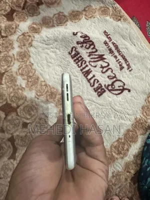 Nokia 16 GB White