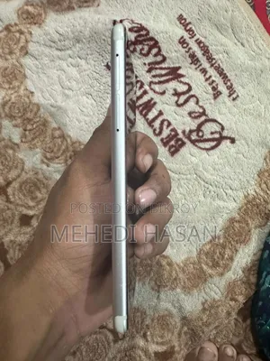 Nokia 16 GB White