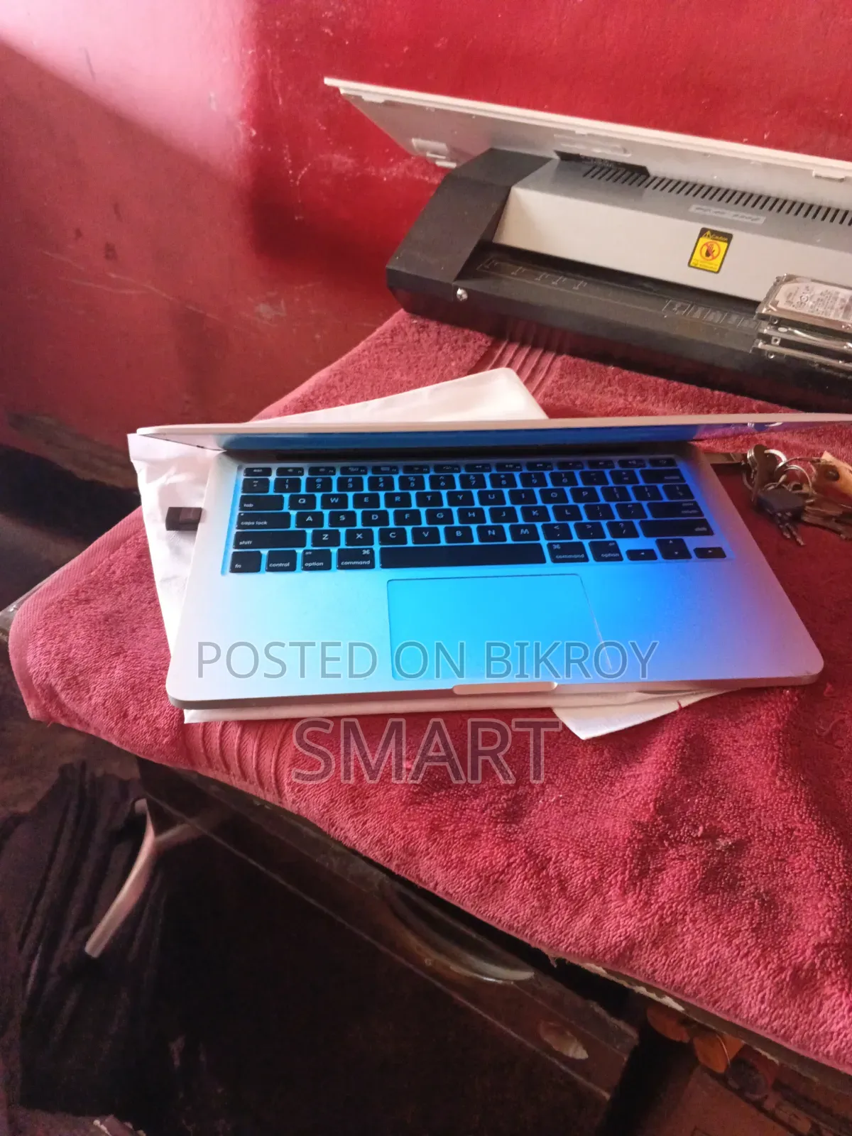 Laptop Apple MacBook 8GB Intel Core I5 SSD 256GB