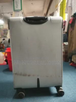 লাগেজ ট্রলি