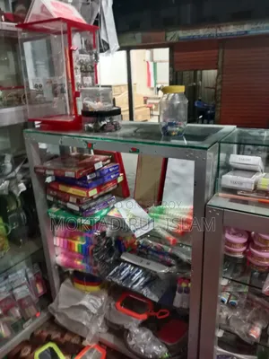 Cosmetics Shop RACK