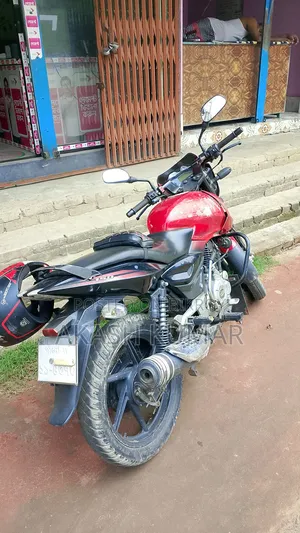 Bajaj Pulsar 150 2014 Red