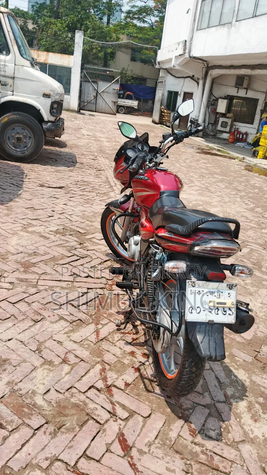 Bajaj Discover 125 2017 Red