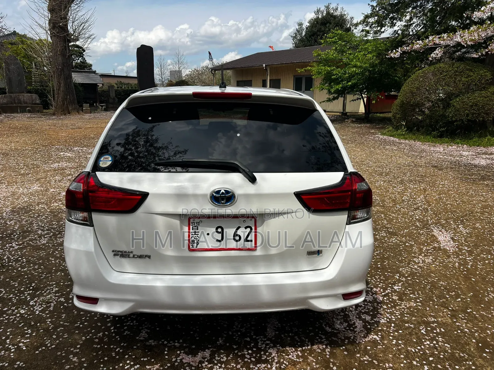 Toyota Axio 2021 White