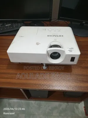 হিটাচি প্রজেক্টর