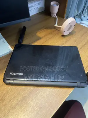 Laptop Toshiba Satellite Pro L500 4GB Intel Core i3 HDD+SSD 256GB