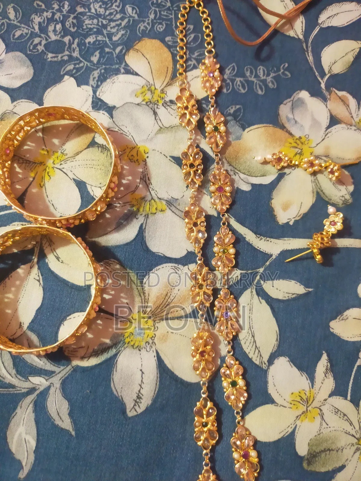 2 Pairs of Bangles and 2 Necklace Sets
