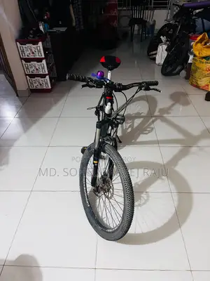 বিক্রয়ের জন্য সাইকেল।