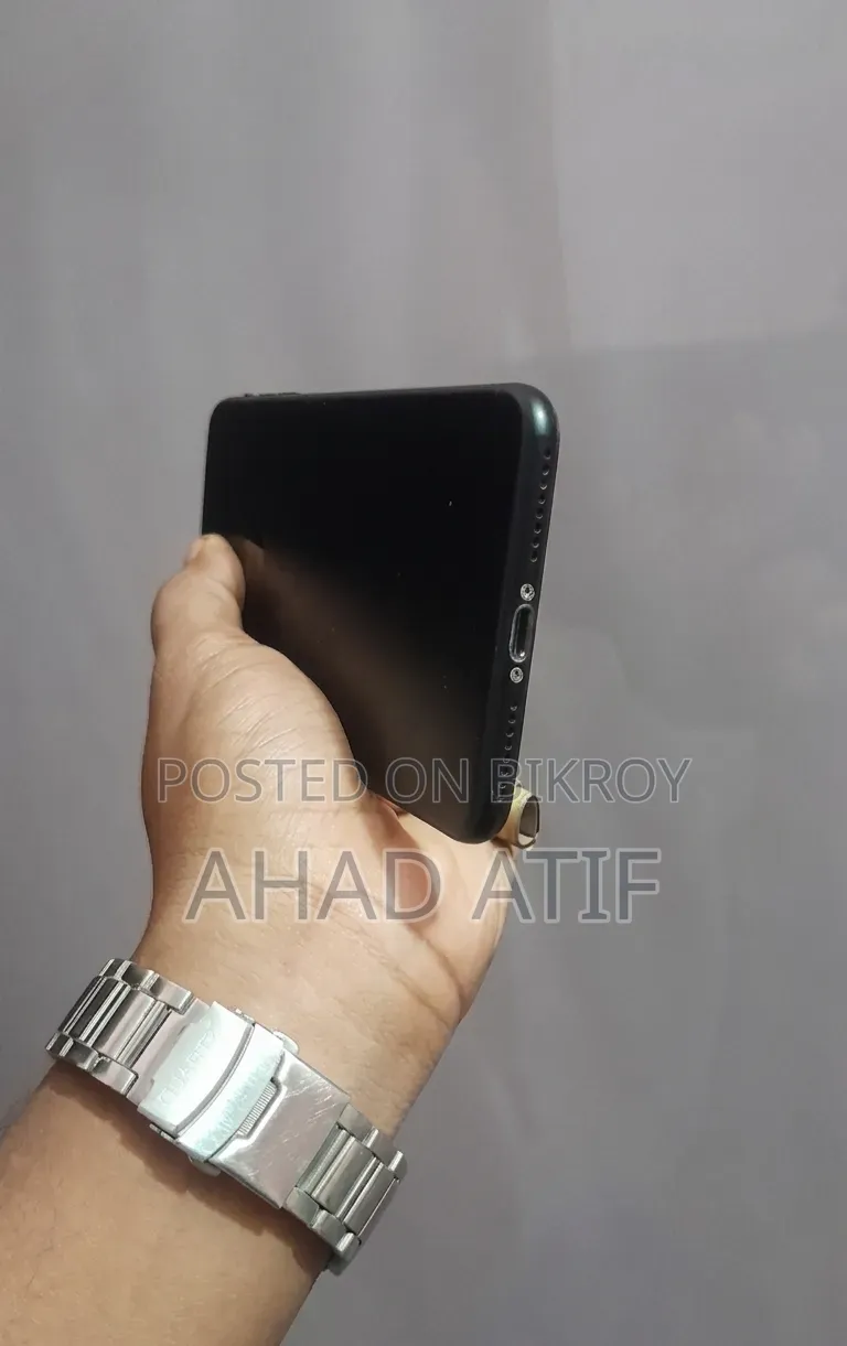 Apple iPhone 7 Plus 128 GB Black