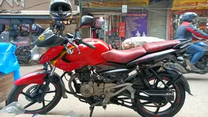 Bajaj Pulsar 135 LS 2016 Red