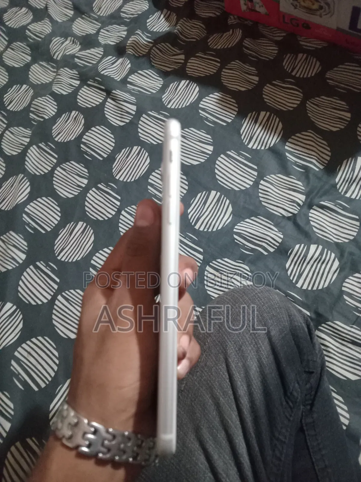 Apple iPhone 8 Plus 64 GB White