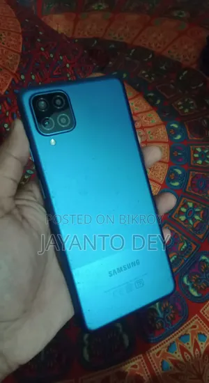 Samsung Galaxy A12 64 GB Blue
