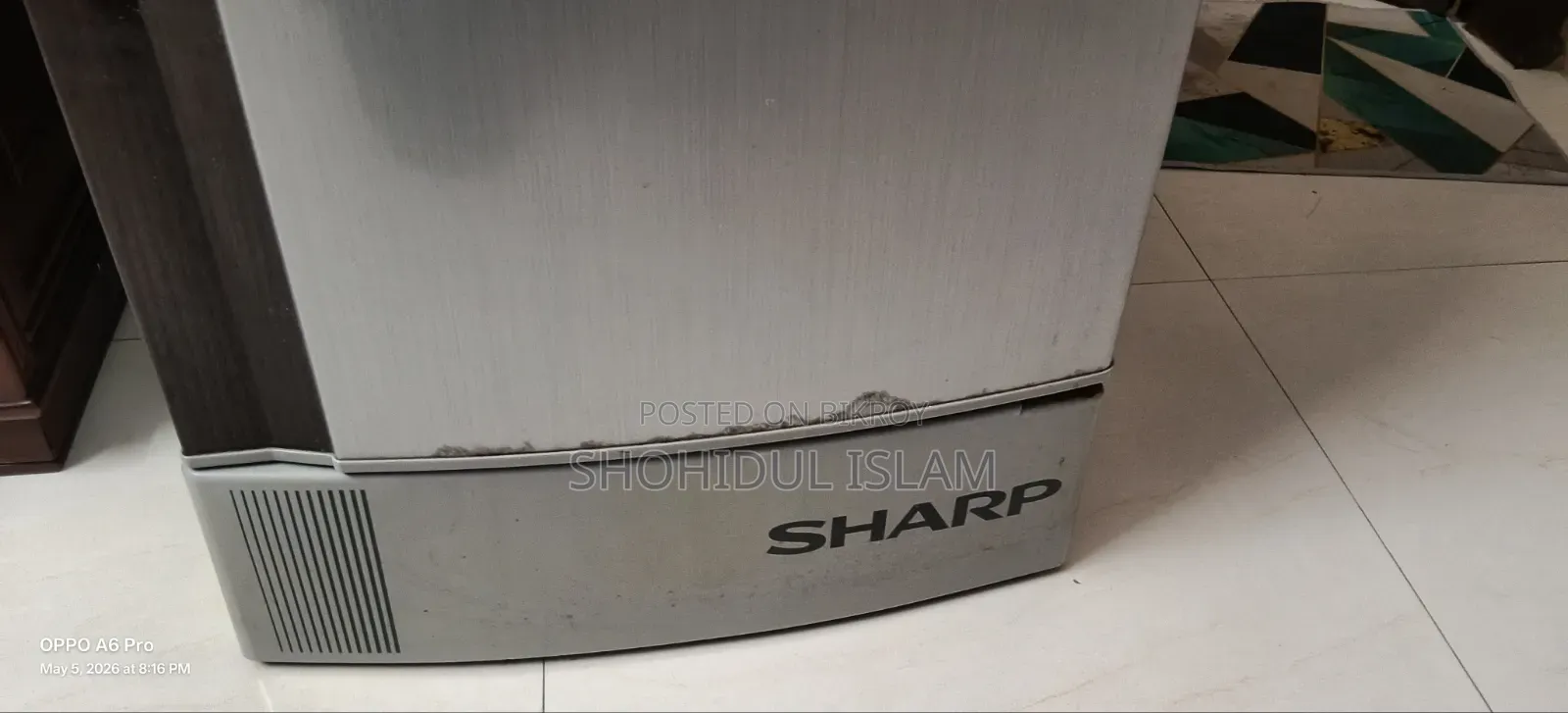 Sharp Refrigerator/ Fridge (Japan)