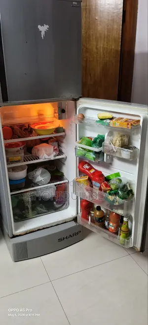 Sharp Refrigerator/ Fridge (Japan)
