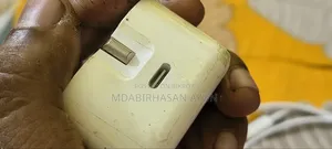 Apple Original Adapter 20 Watt