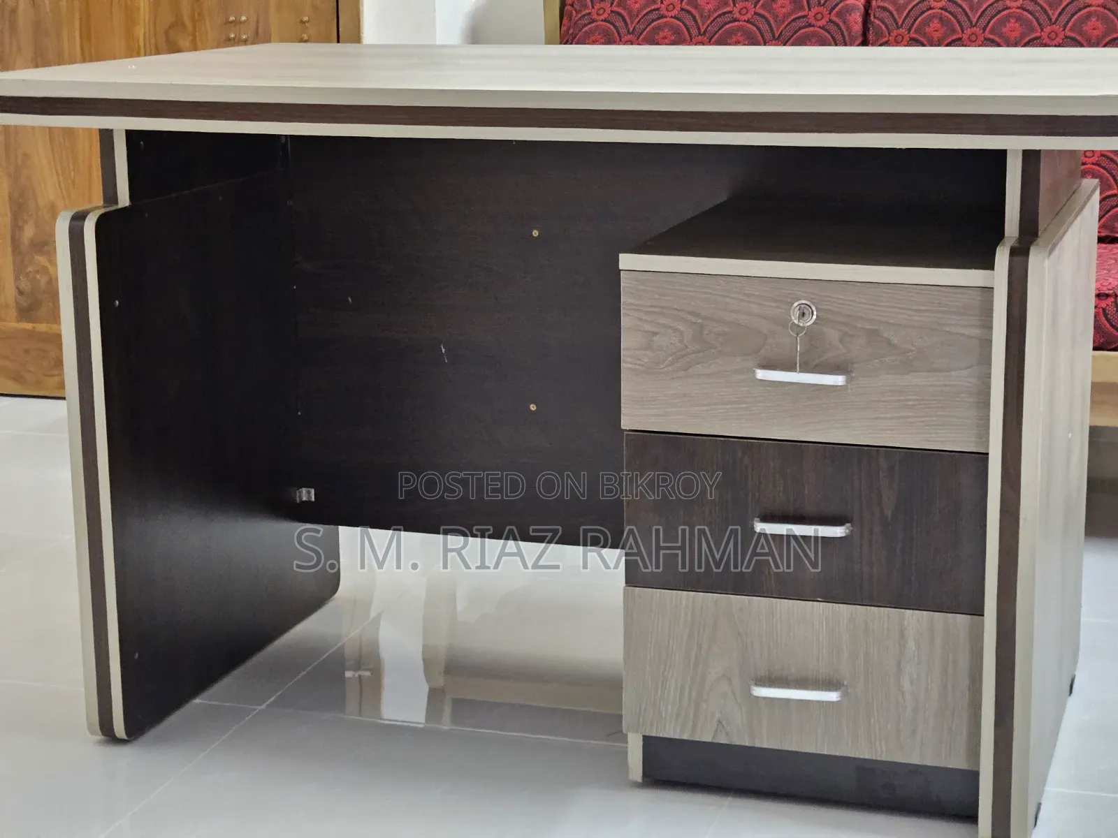Desk Table