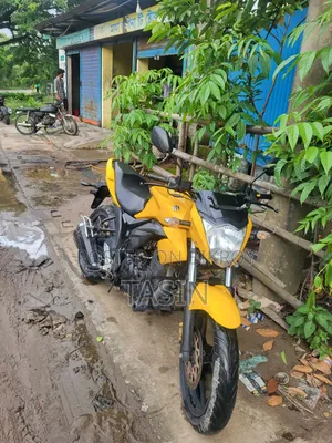 Suzuki Gixxer Monotone 2024 Yellow