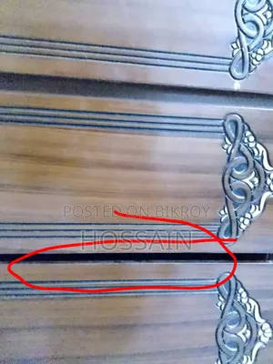 মালয়েশিয়ান কাঠের ওয়ারড্রোব